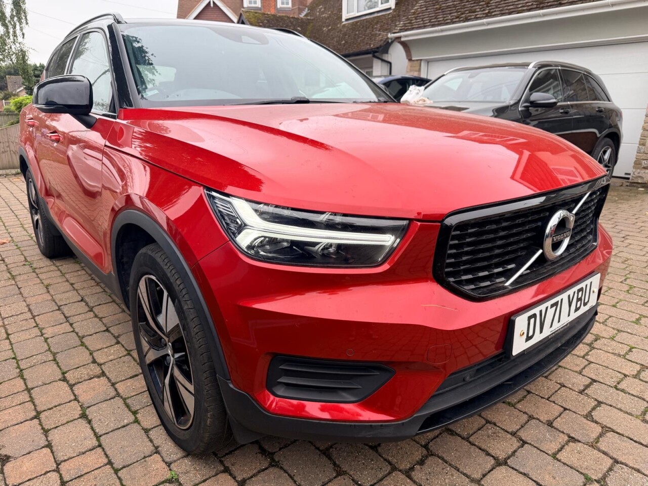 2021 VOLVO XC40 for sale