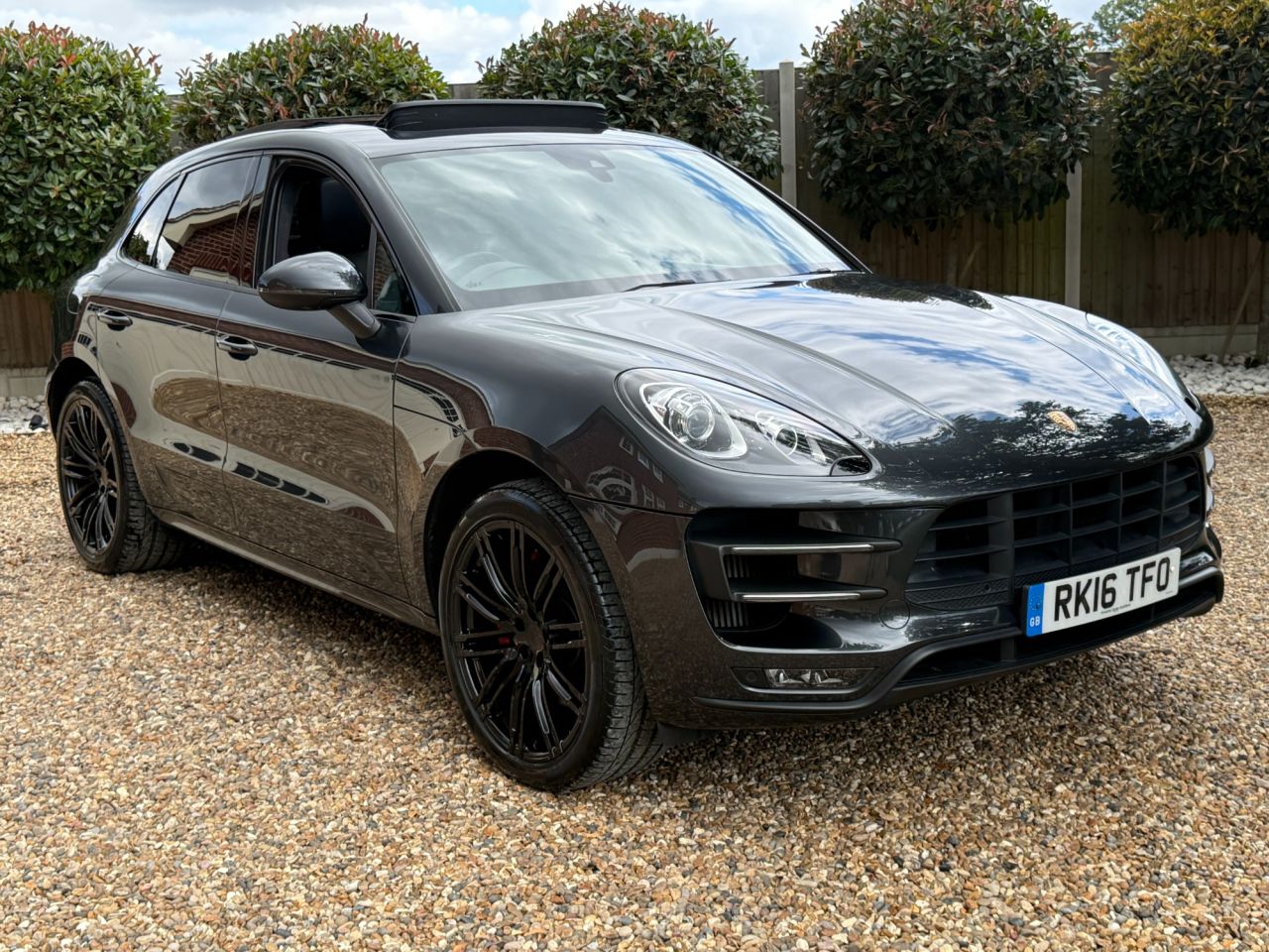 2016 PORSCHE MACAN for sale