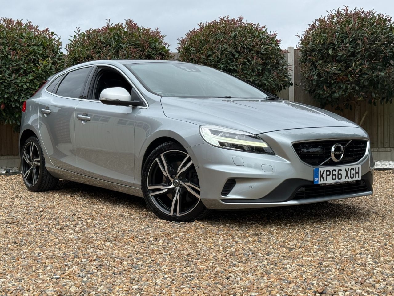 2016 VOLVO V40 for sale