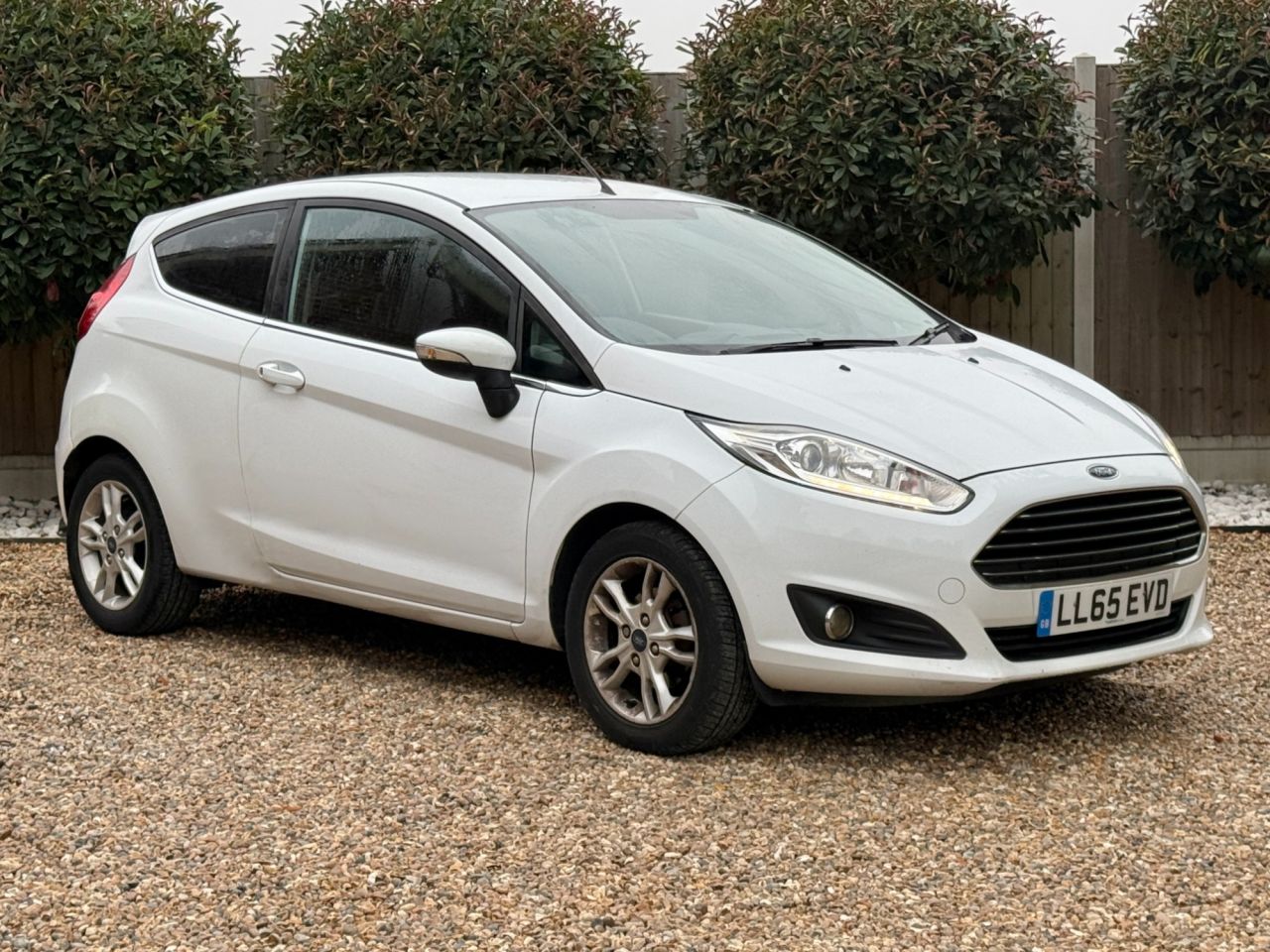 2015 FORD FIESTA for sale