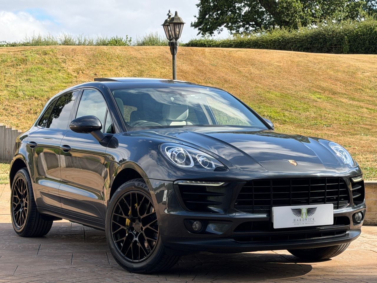 2017 PORSCHE MACAN for sale
