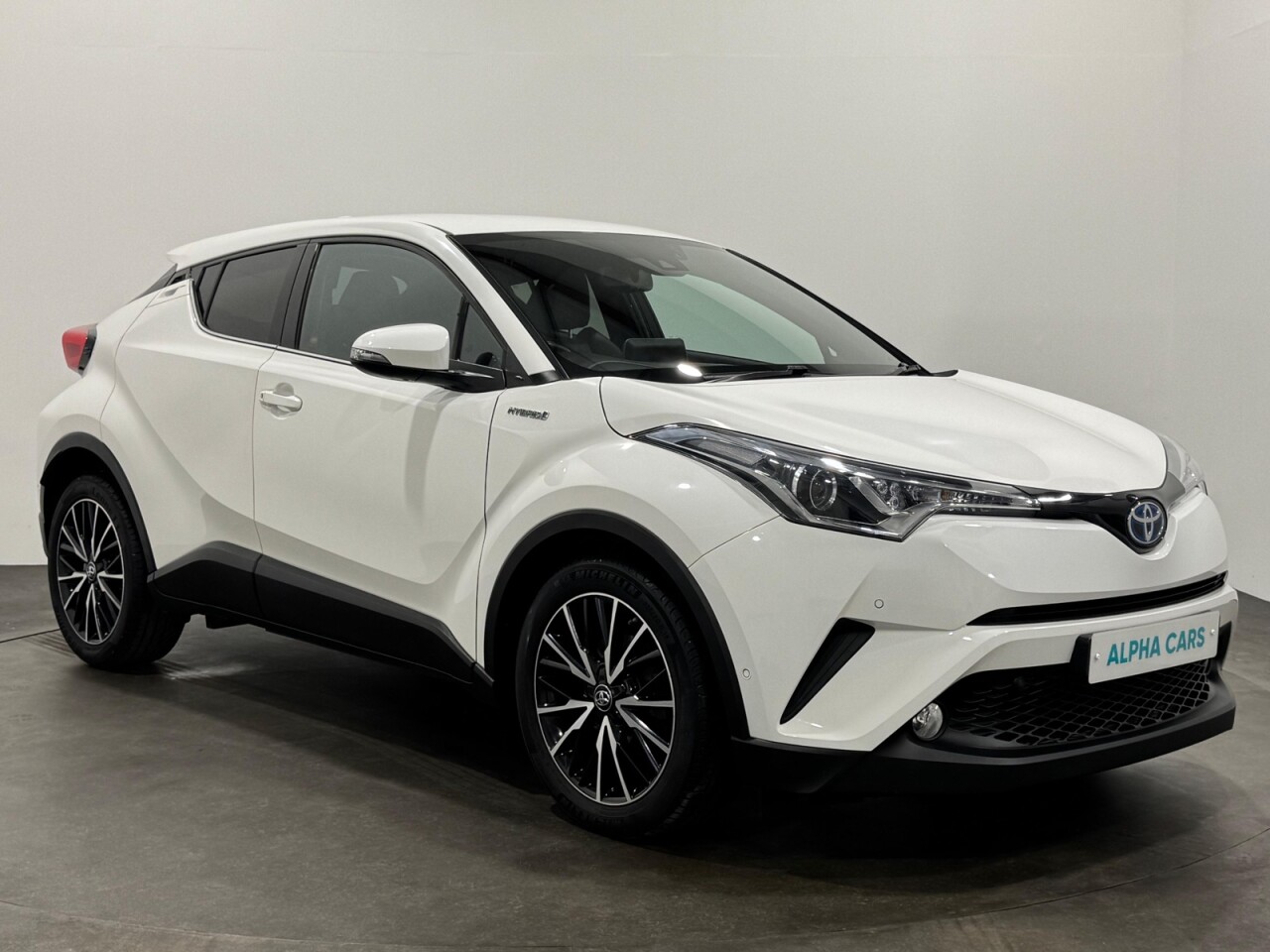 2018 TOYOTA C-HR for sale