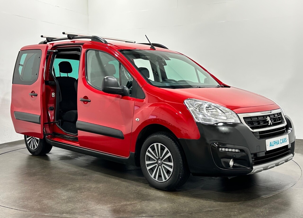 2018 PEUGEOT PARTNER TEPEE for sale