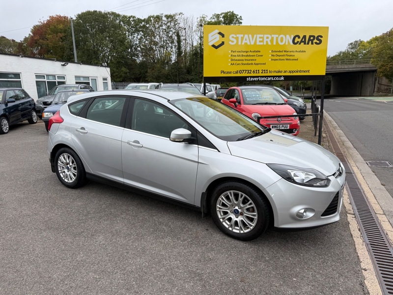2011 FORD FOCUS for sale