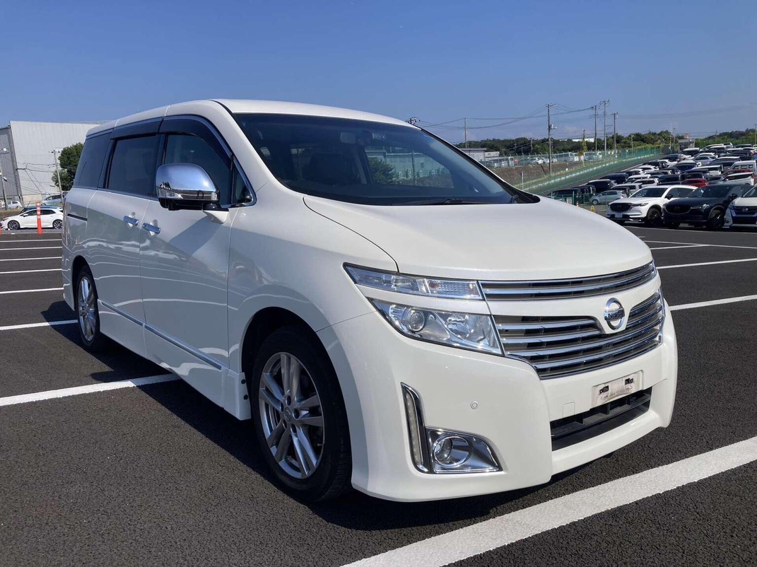 2010 NISSAN ELGRAND for sale