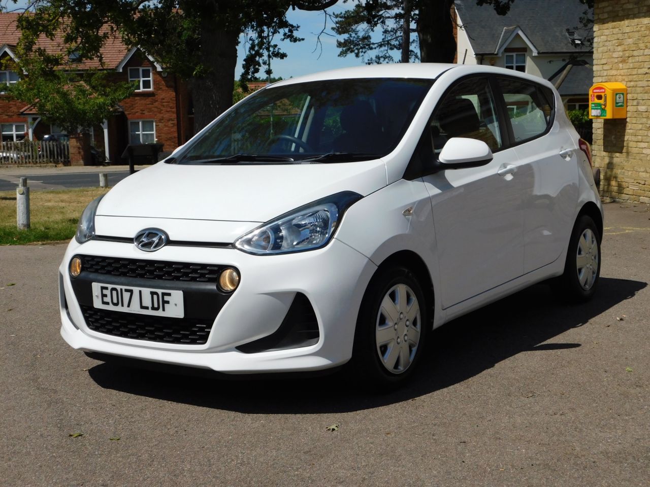 2017 HYUNDAI I10 for sale