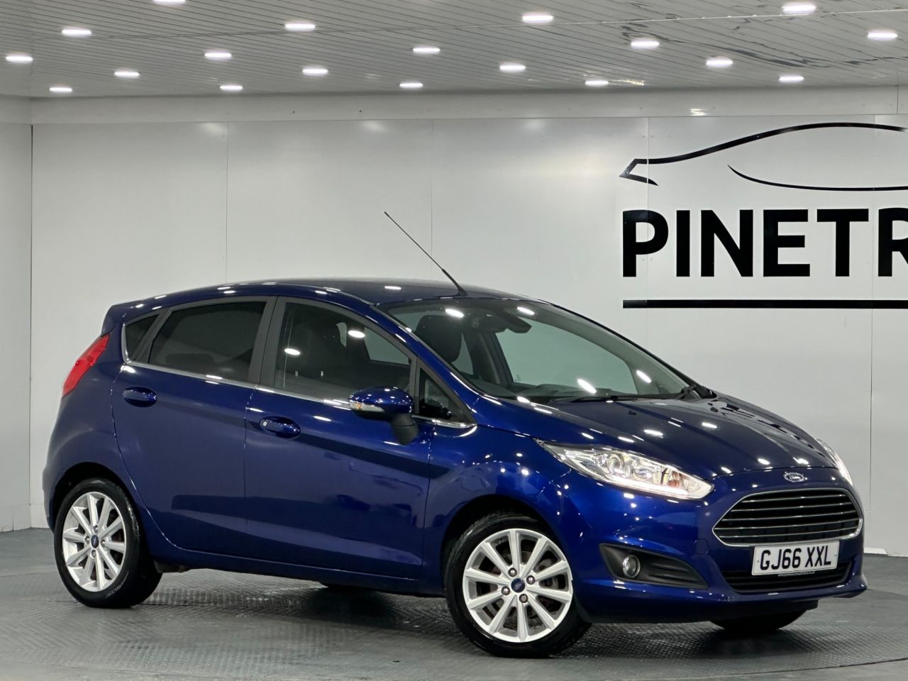 2016 FORD FIESTA for sale