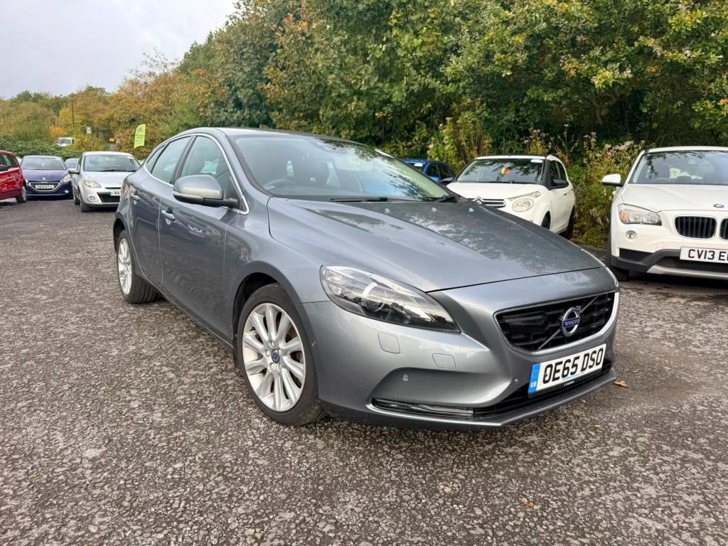 2016 VOLVO V40 for sale