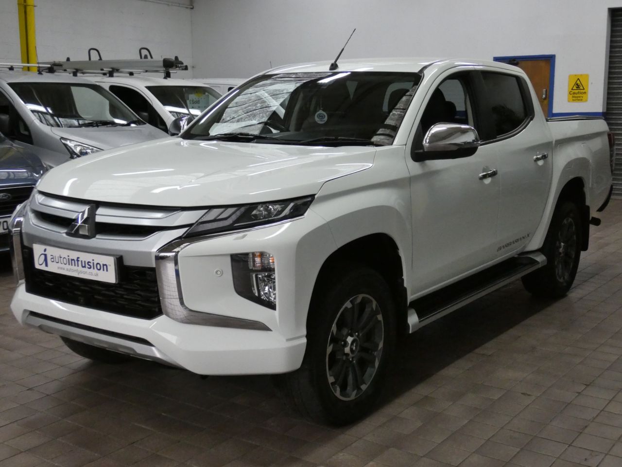 2019 MITSUBISHI L200 for sale