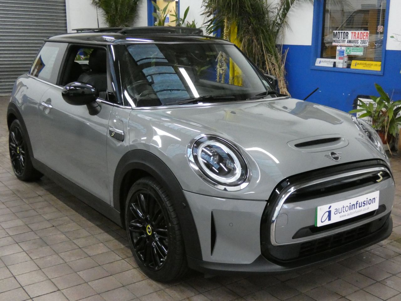 2021 MINI ELECTRIC HATCH for sale