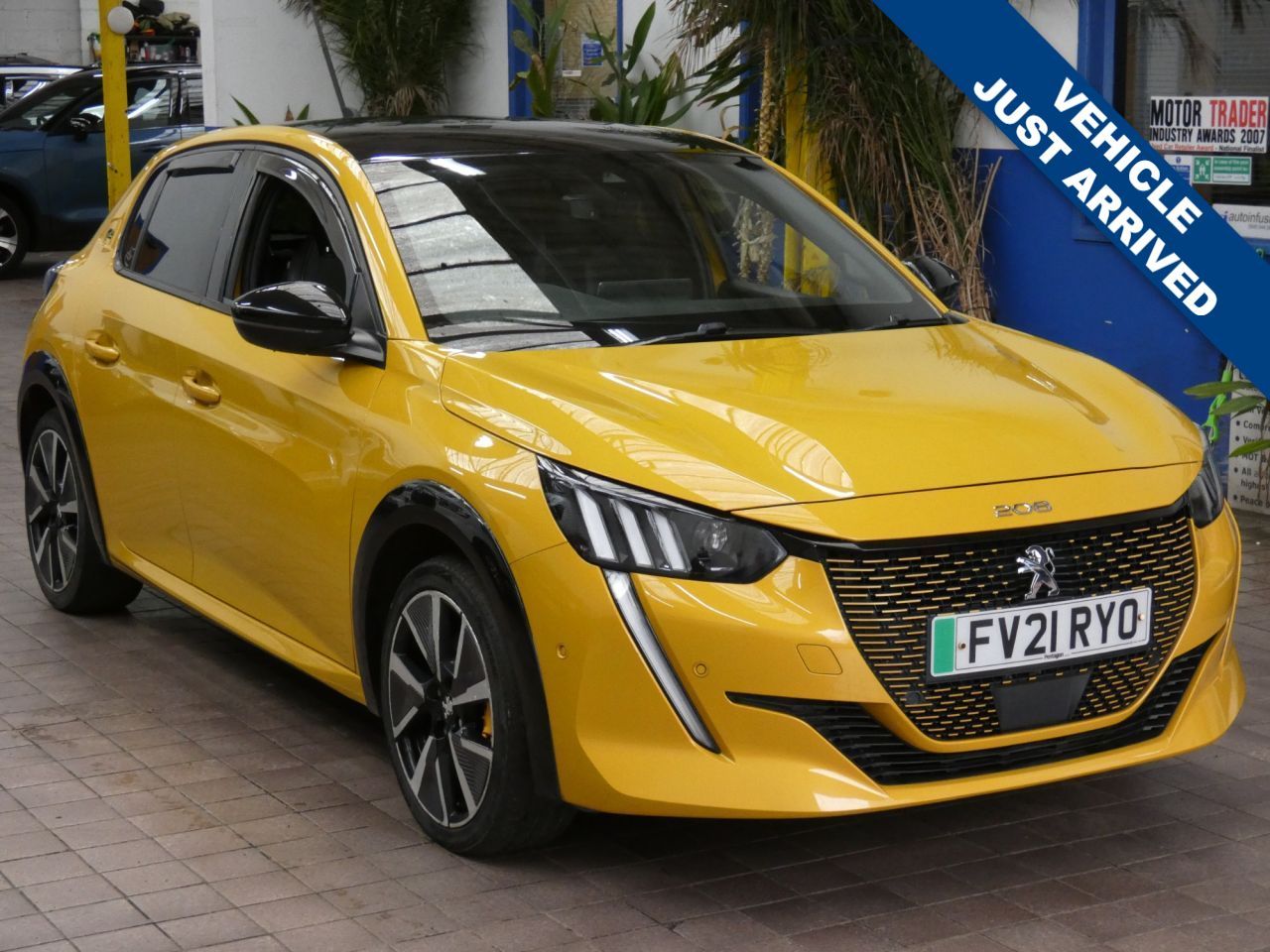 2021 PEUGEOT E-208 for sale