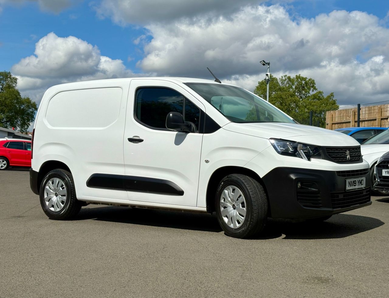 2019 PEUGEOT PARTNER for sale
