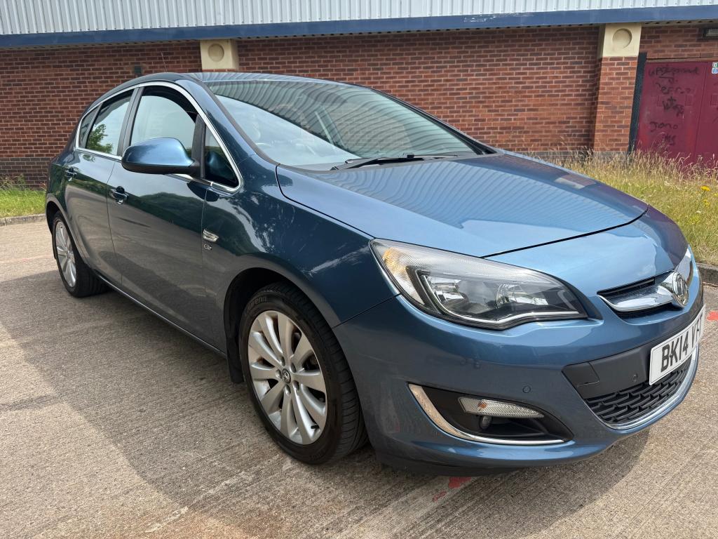 2014 VAUXHALL ASTRA for sale