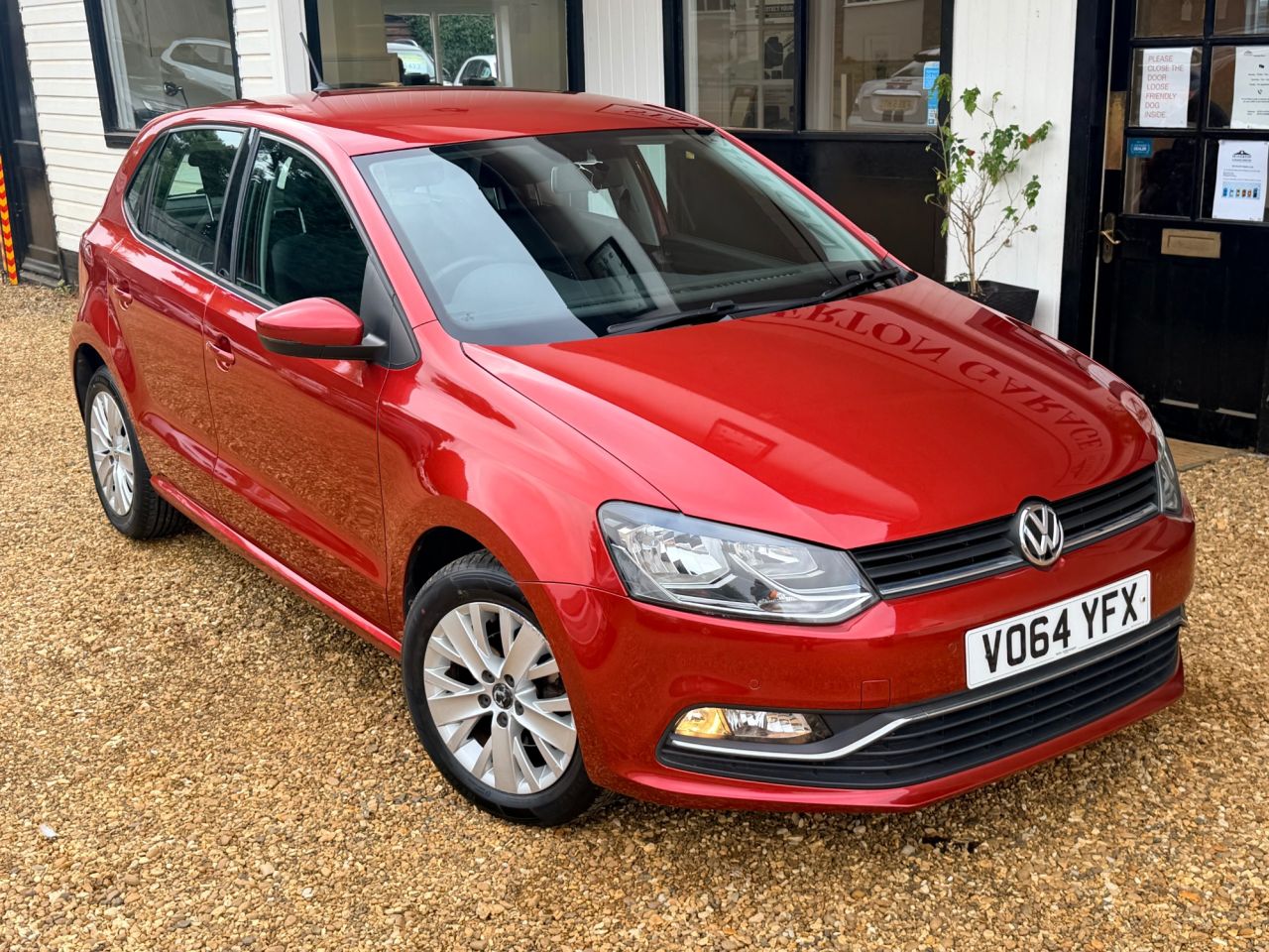 2014 VOLKSWAGEN POLO for sale