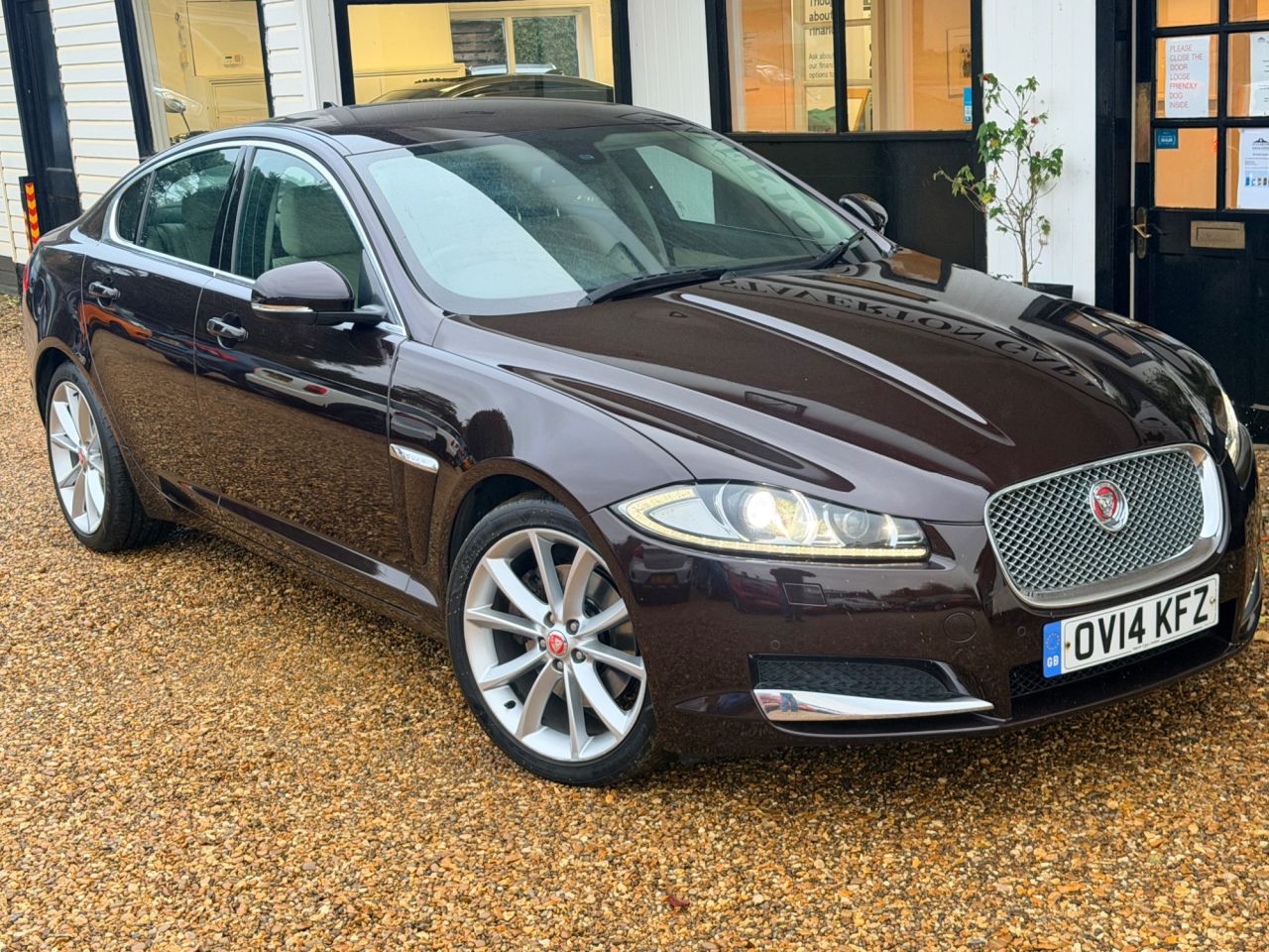 2014 JAGUAR XF for sale