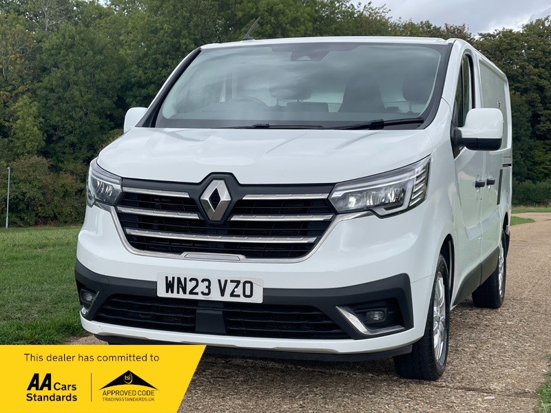 2023 RENAULT TRAFIC for sale