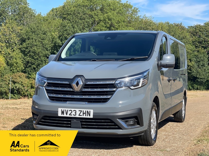 2023 RENAULT TRAFIC for sale