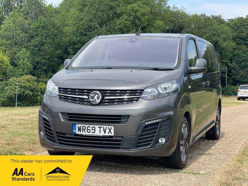 2019 VAUXHALL VIVARO for sale