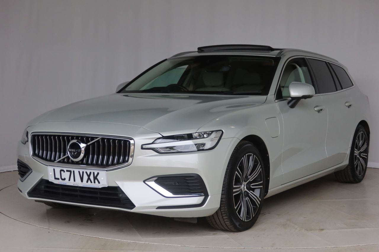 2021 VOLVO V60 for sale