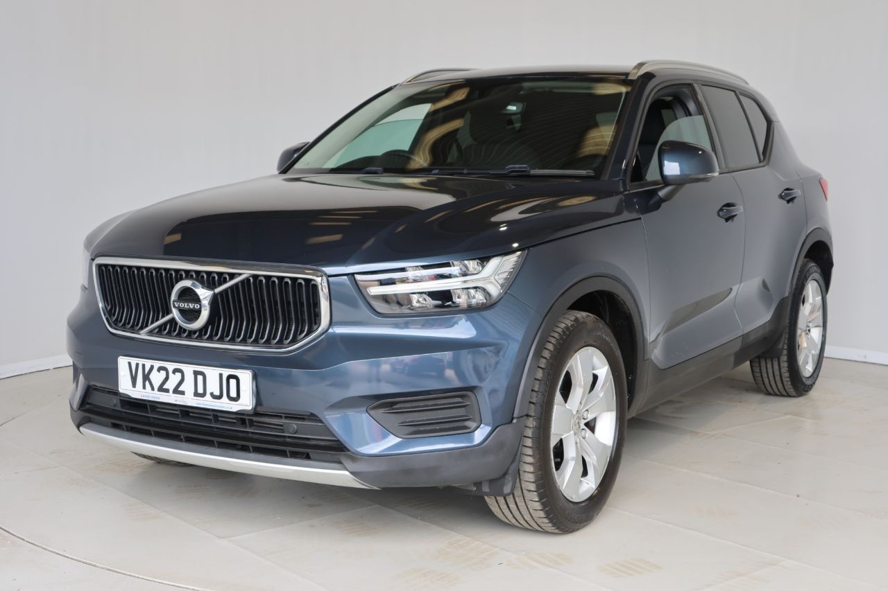 2022 VOLVO XC40 for sale