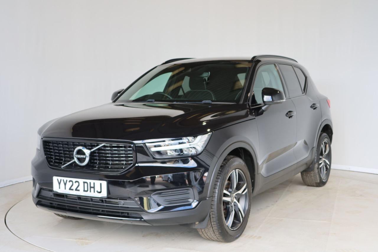 2022 VOLVO XC40 for sale