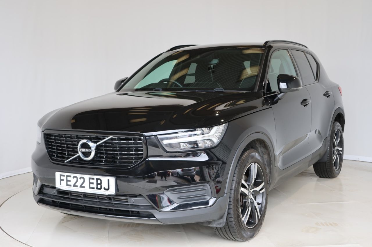 2022 VOLVO XC40 for sale