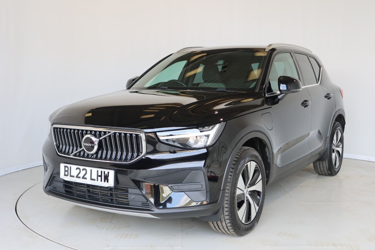 2022 VOLVO XC40 for sale