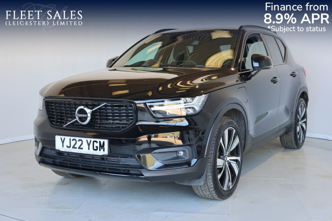 2022 VOLVO XC40 for sale
