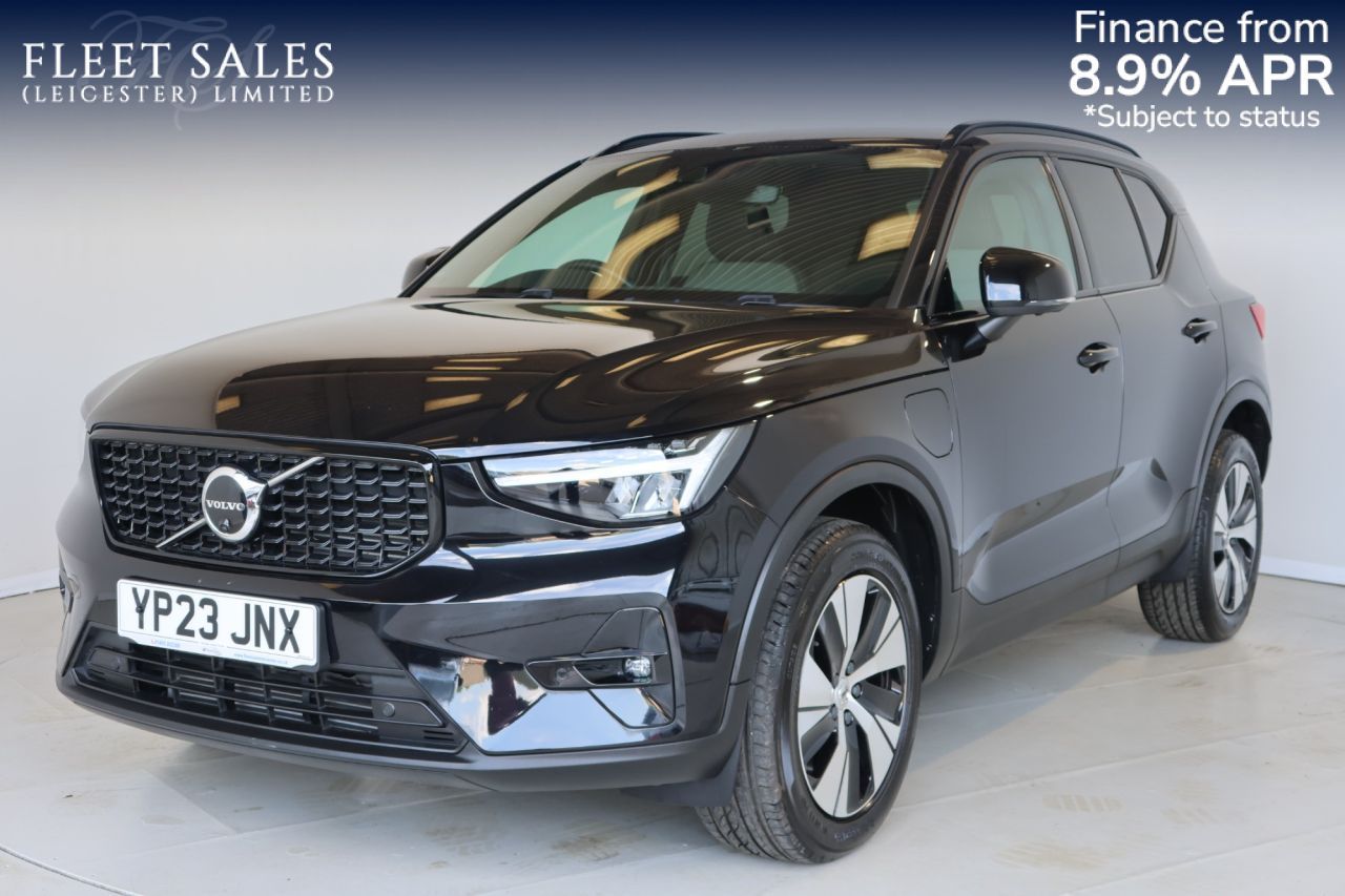 2023 VOLVO XC40 for sale