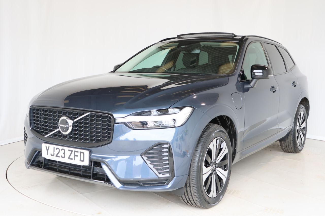 2023 VOLVO XC60 for sale