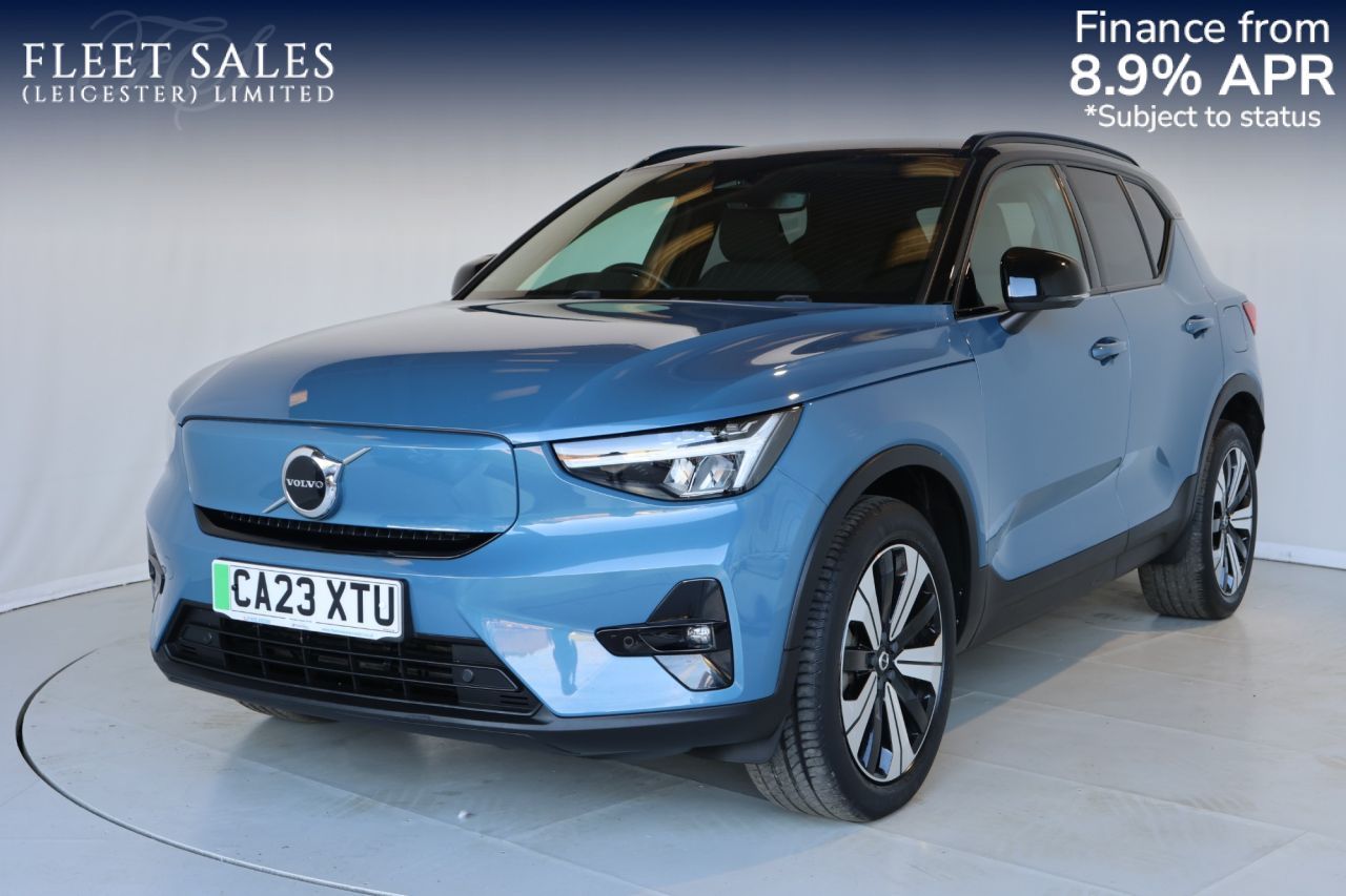 2023 VOLVO XC40 for sale