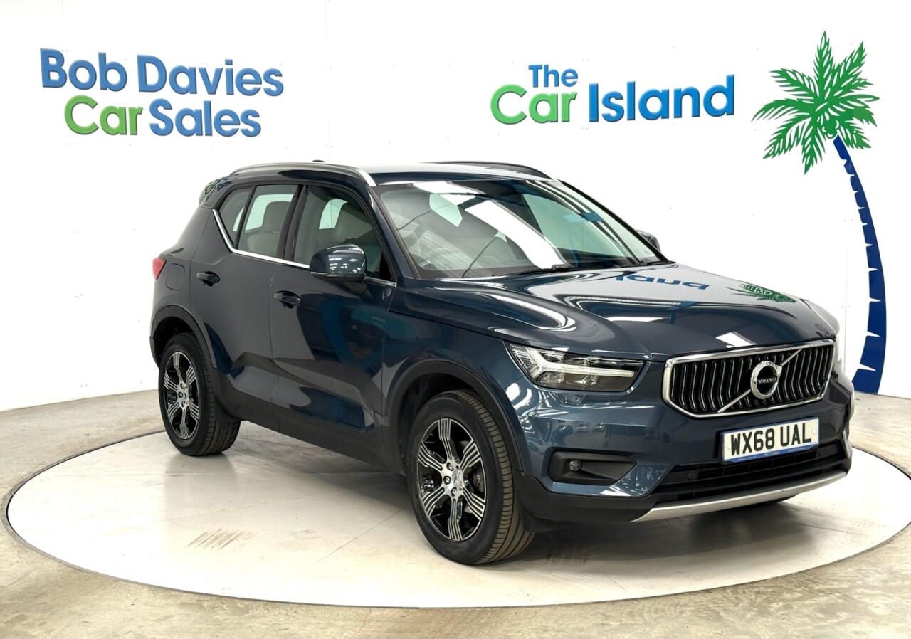 2018 VOLVO XC40 for sale