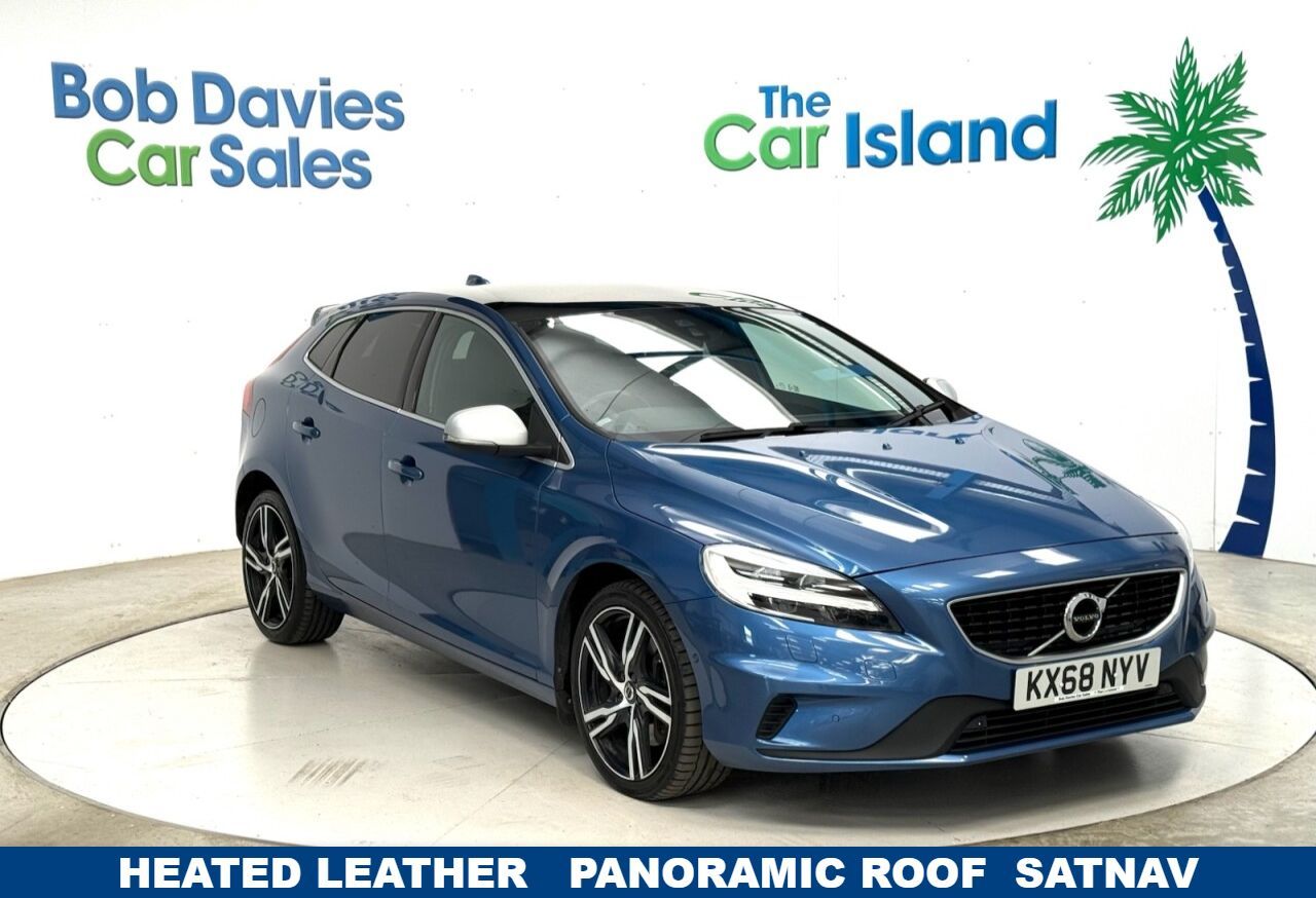 2018 VOLVO V40 for sale