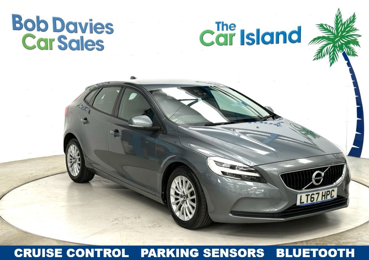 2017 VOLVO V40 for sale