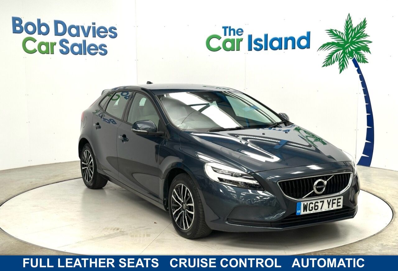 2017 VOLVO V40 for sale