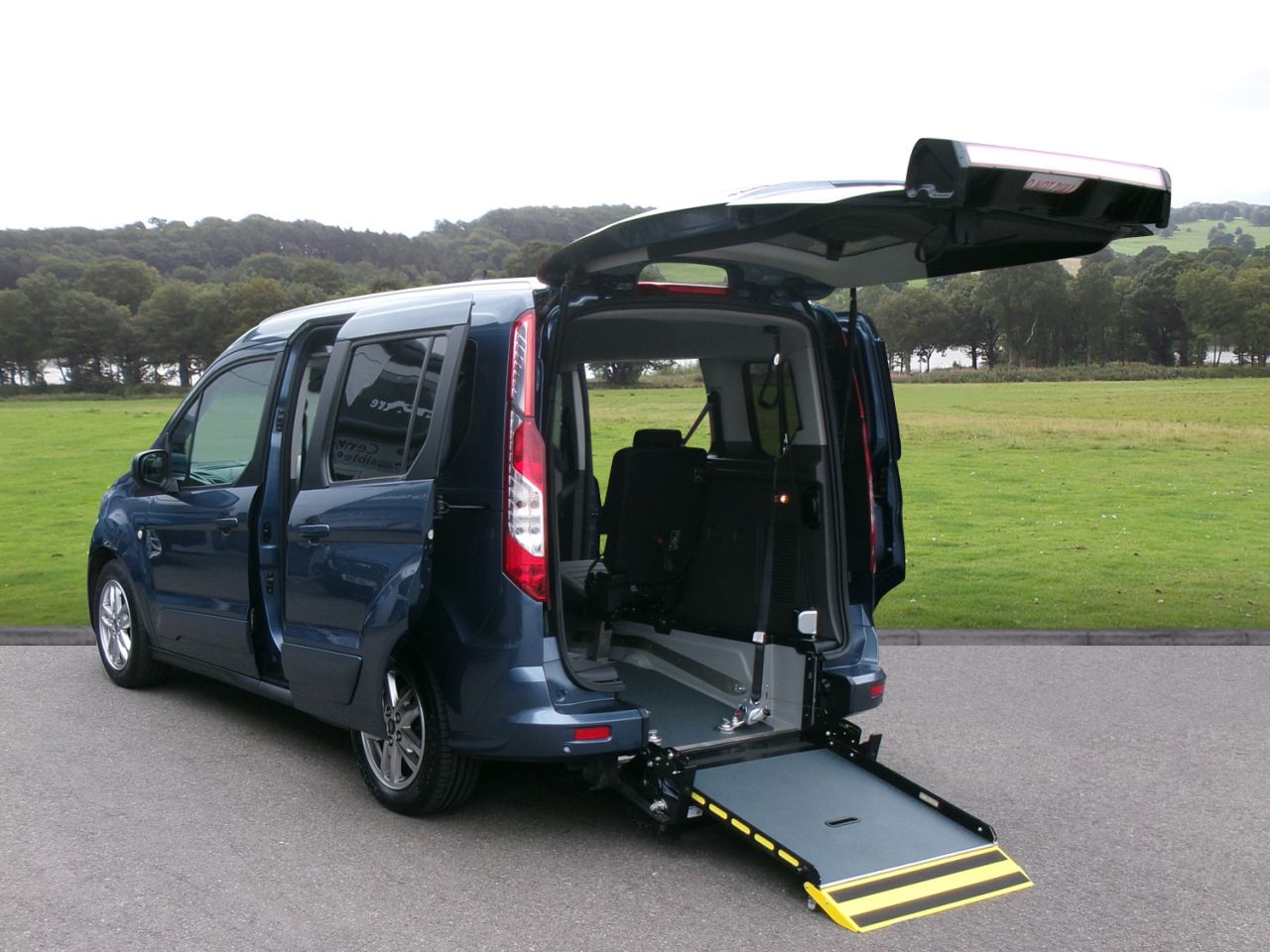 2021 FORD TOURNEO CONNECT for sale
