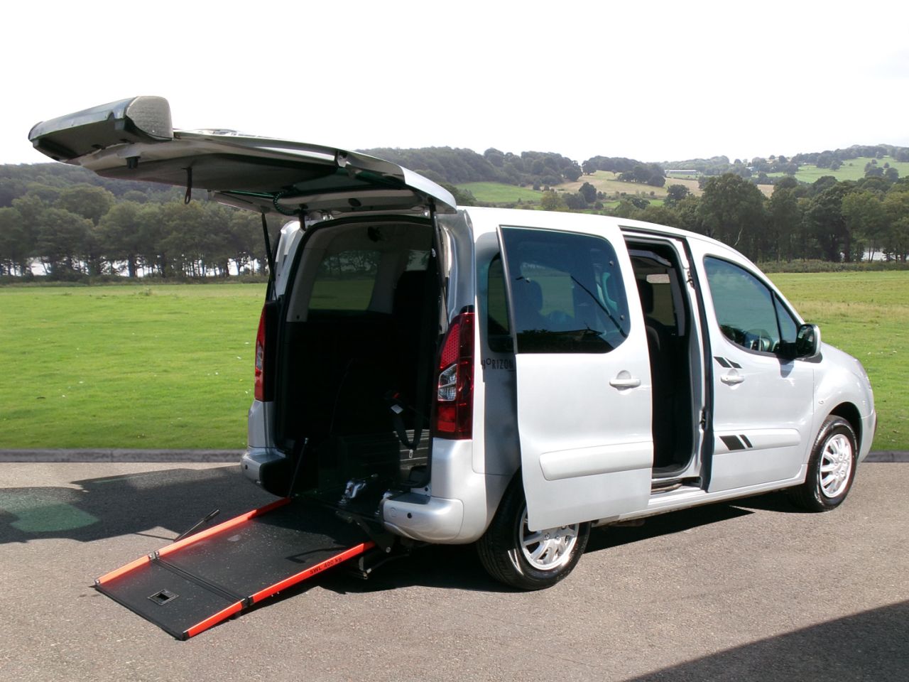 2018 PEUGEOT PARTNER TEPEE for sale