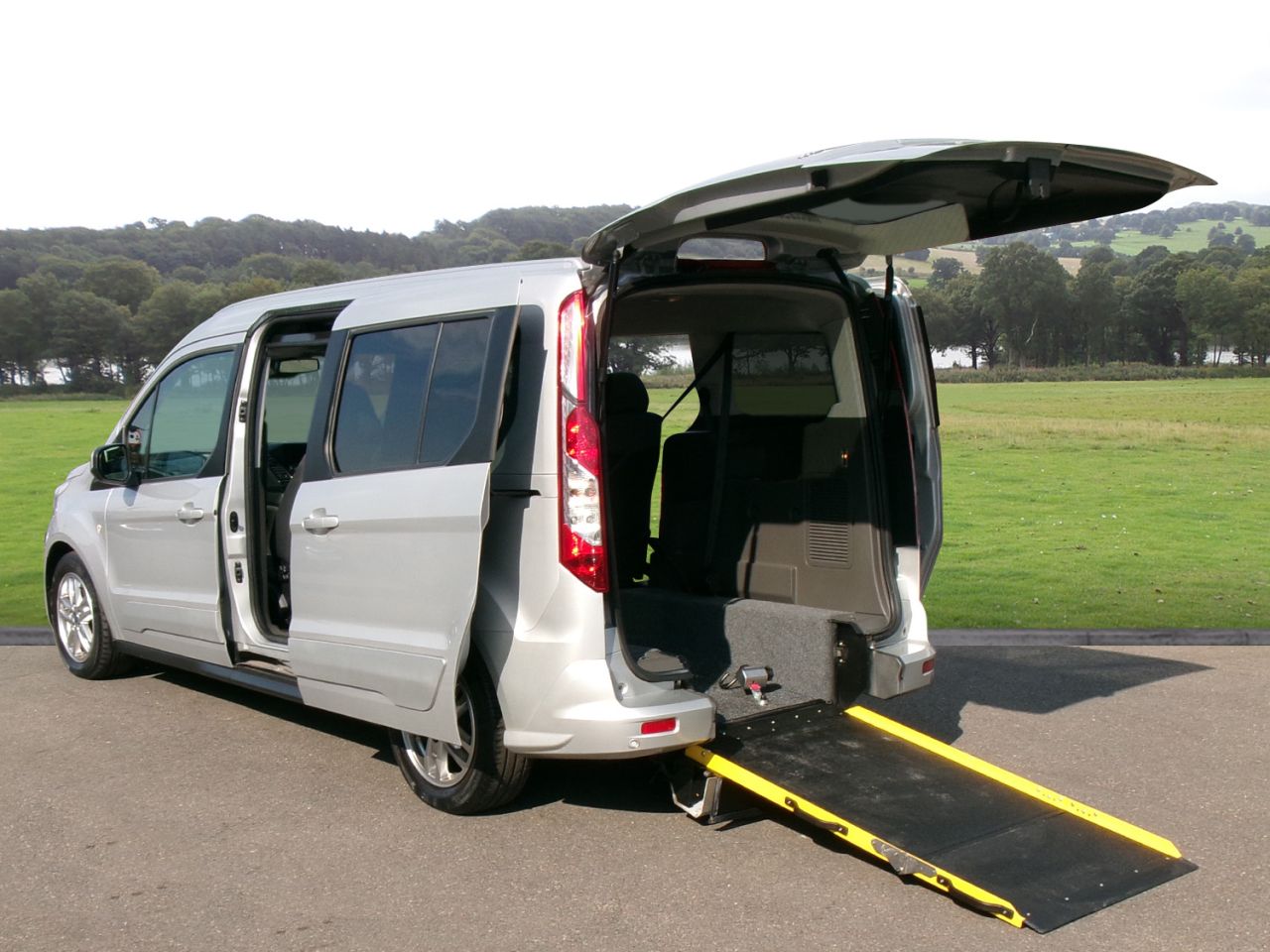 2020 FORD GRAND TOURNEO CONNECT for sale