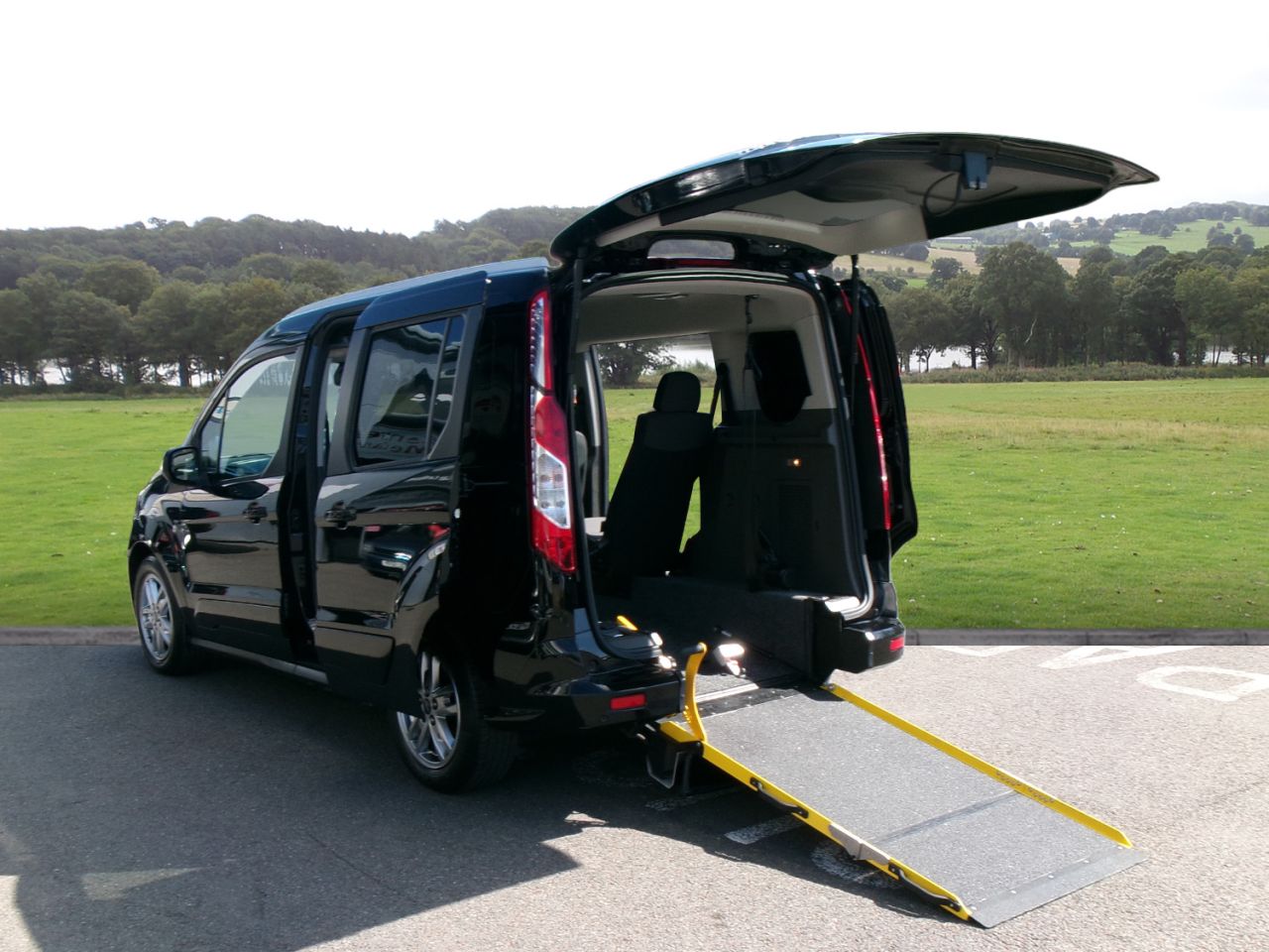 2021 FORD TOURNEO CONNECT for sale
