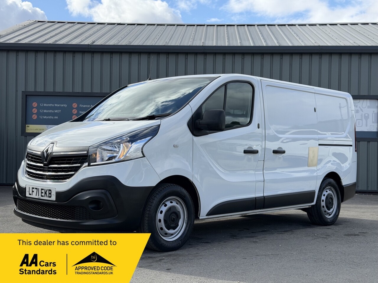 2021 RENAULT TRAFIC for sale