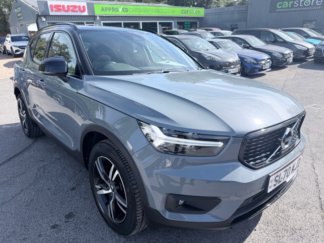2020 VOLVO XC40 for sale