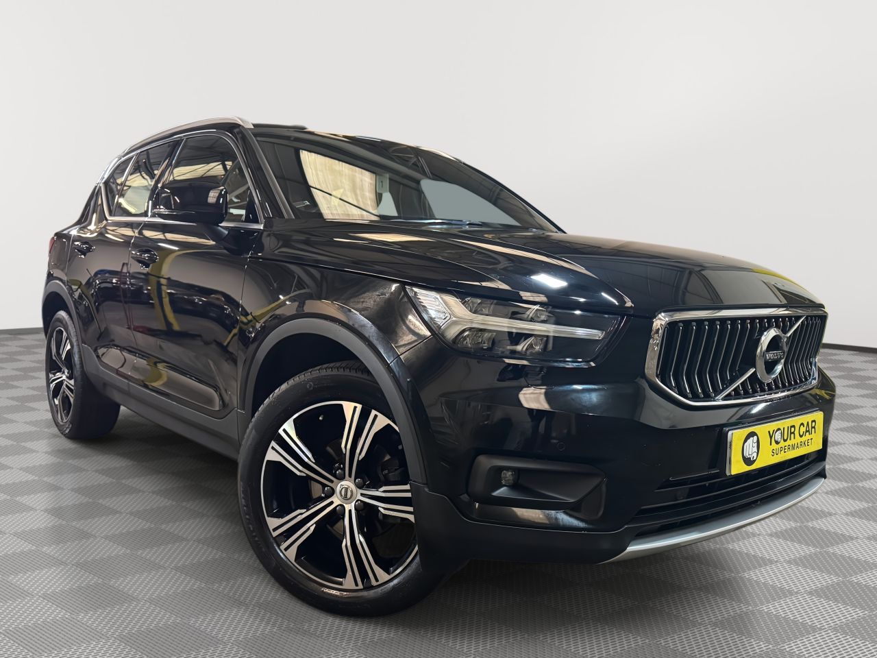 2020 VOLVO XC40 for sale