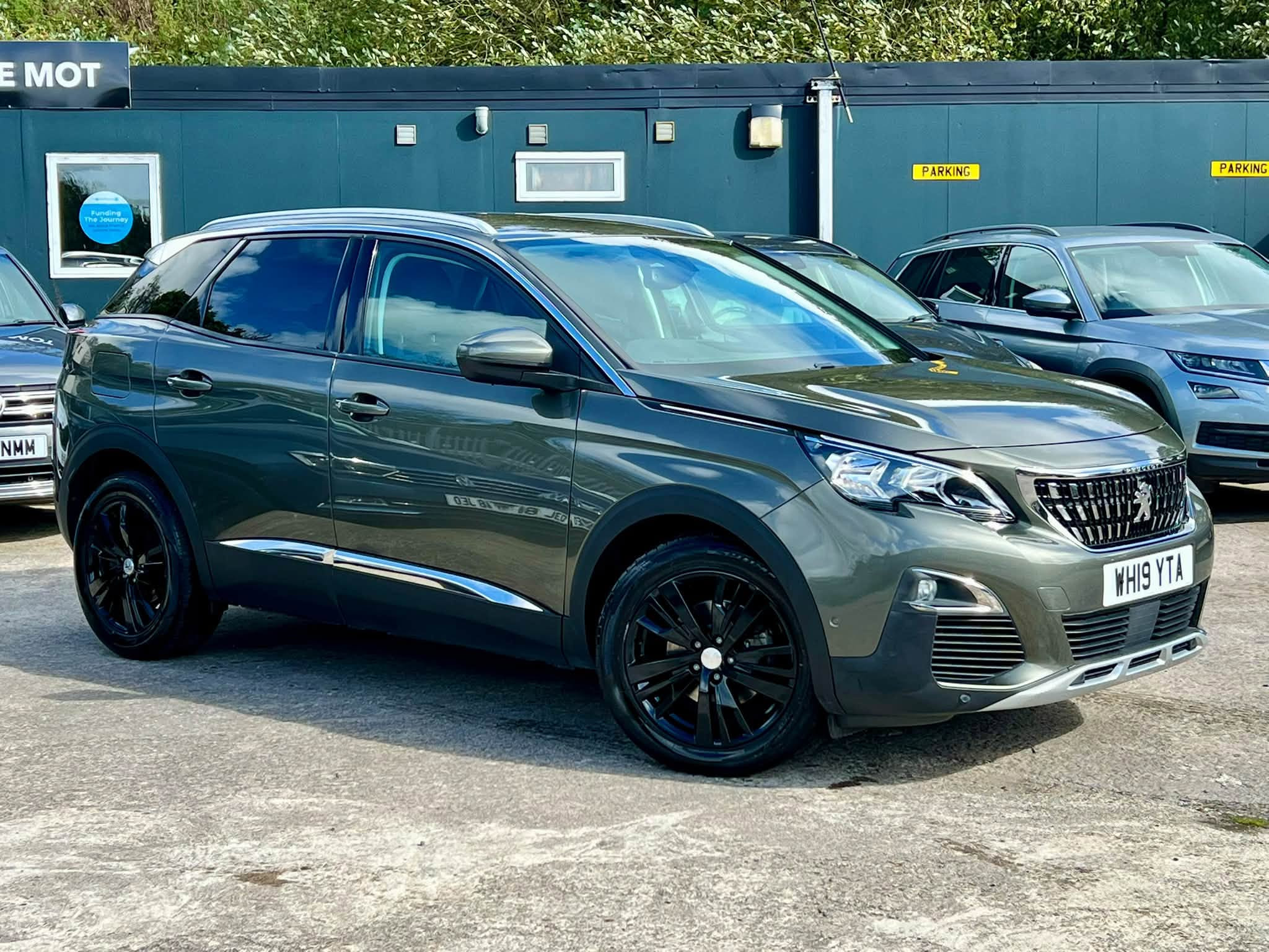 2019 PEUGEOT 3008 for sale