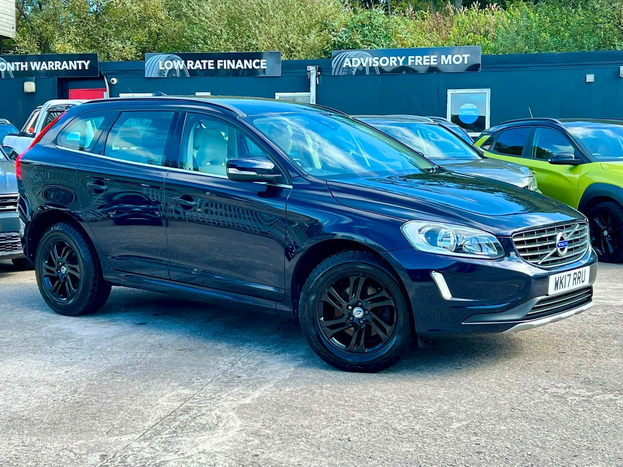 2017 VOLVO XC60 for sale