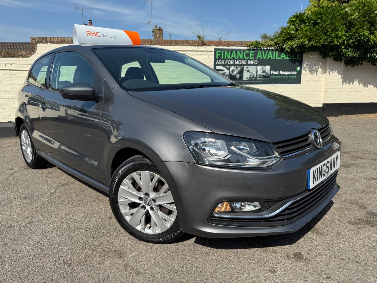 2015 VOLKSWAGEN POLO for sale
