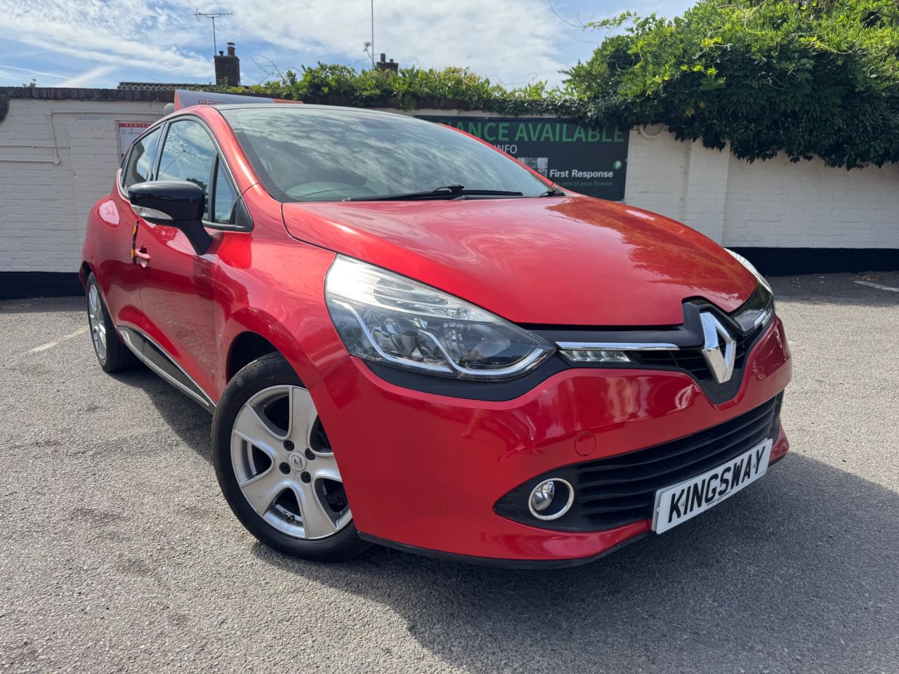 2015 RENAULT CLIO for sale