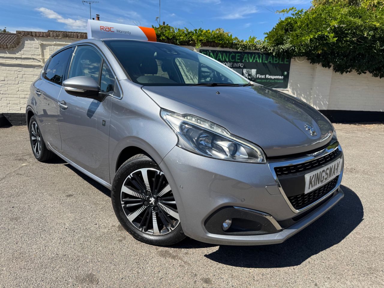 2019 PEUGEOT 208 for sale