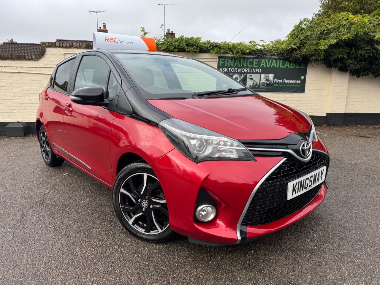 2016 TOYOTA YARIS for sale