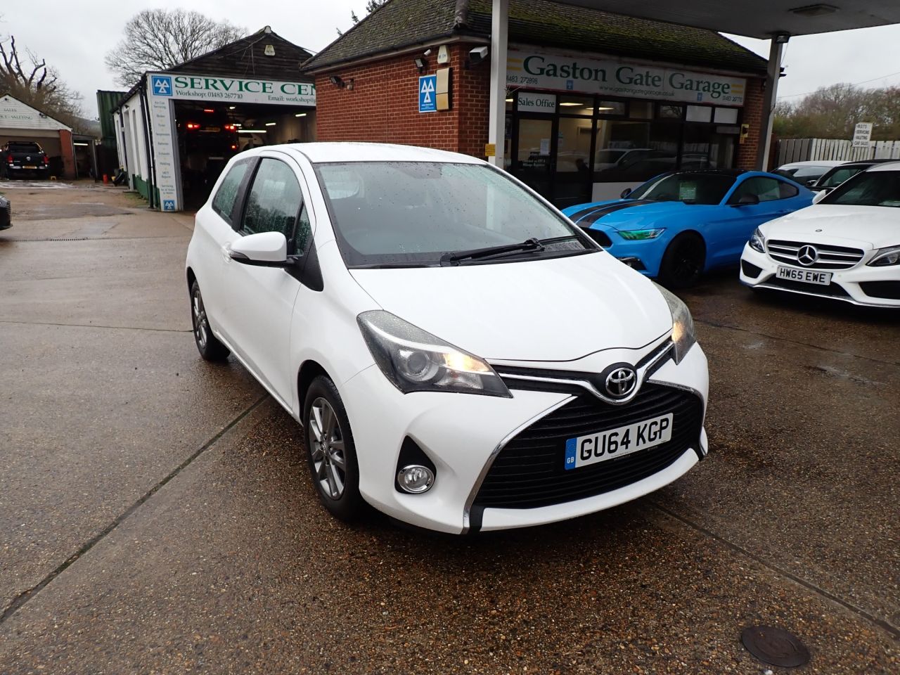 2014 TOYOTA YARIS for sale