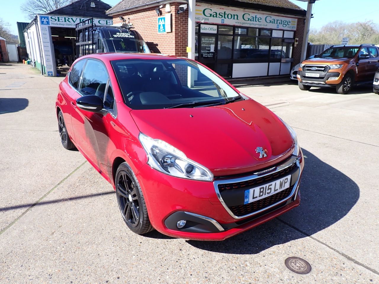 2015 PEUGEOT 208 for sale